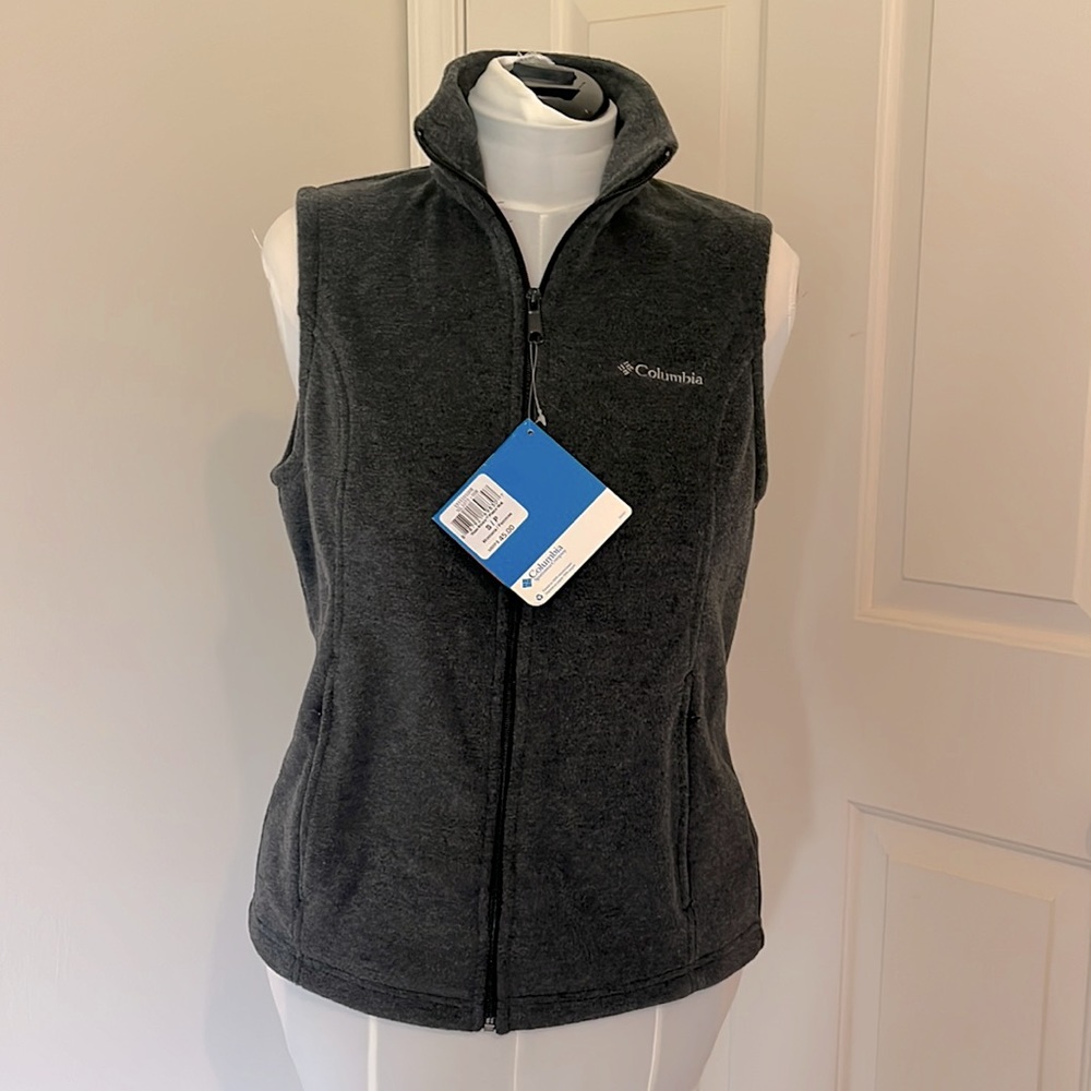 Columbia Sportswear Company Gray Fleece Women’s Vest Size Small NWT
